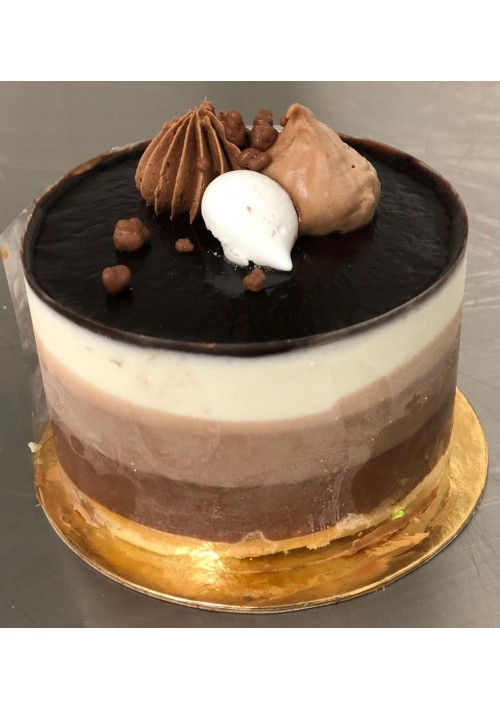 Tricolor Deluxe Chocolate Mousse (Milky)